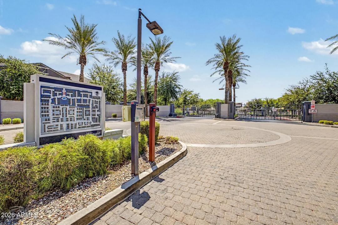 Real Estate Picture 36