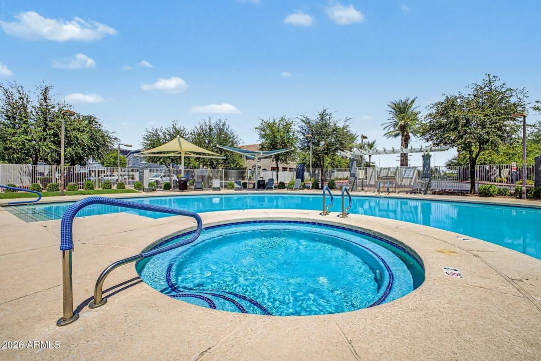 Real Estate Picture 39