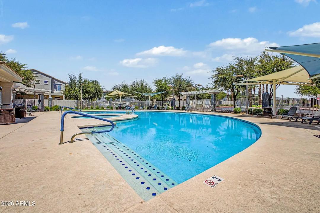 Real Estate Picture 40