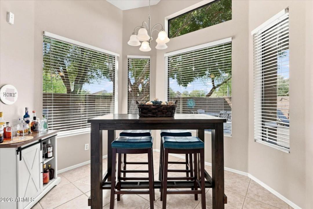Real Estate Picture 15
