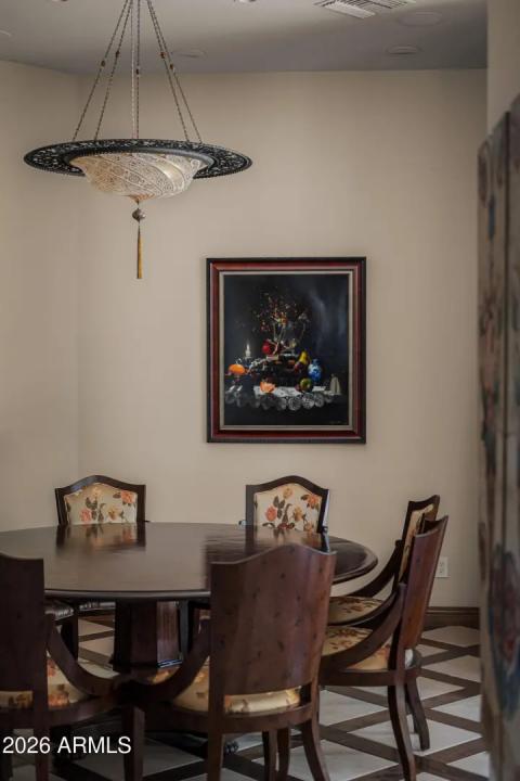 Real Estate Picture 10