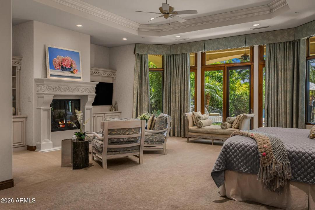 Real Estate Picture 14