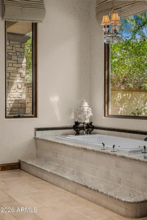 Real Estate Picture 15