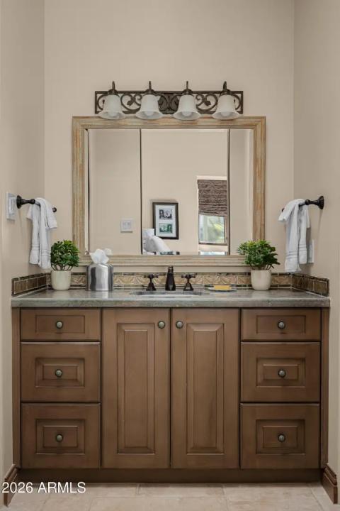 Real Estate Picture 25