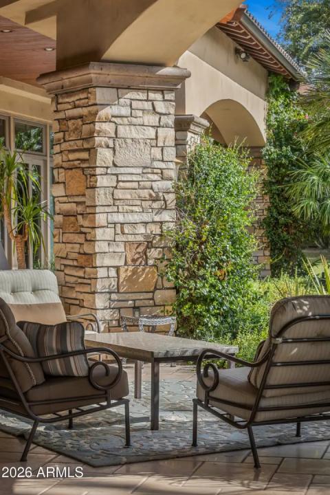 Real Estate Picture 30