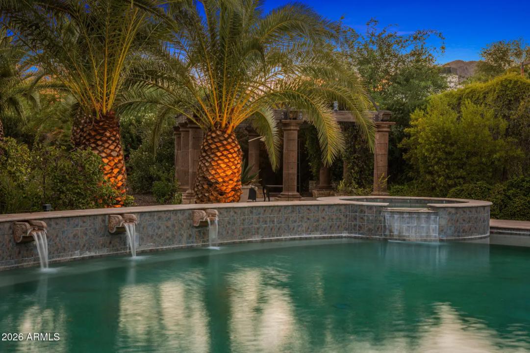 Real Estate Picture 45
