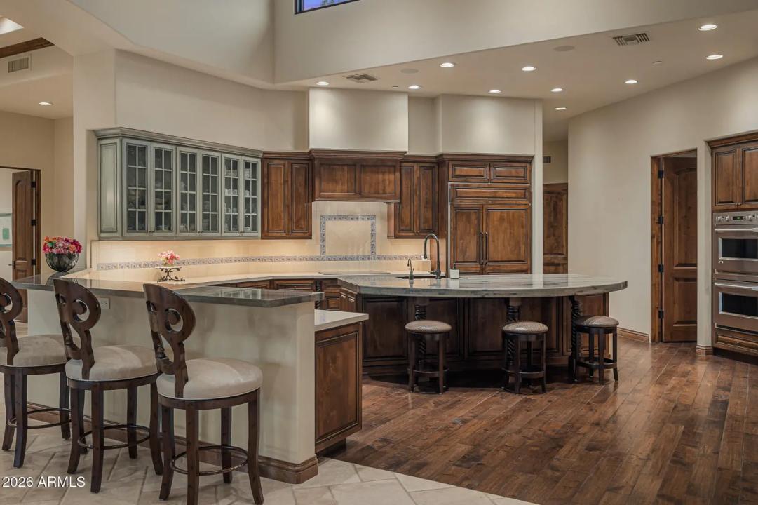Real Estate Picture 52