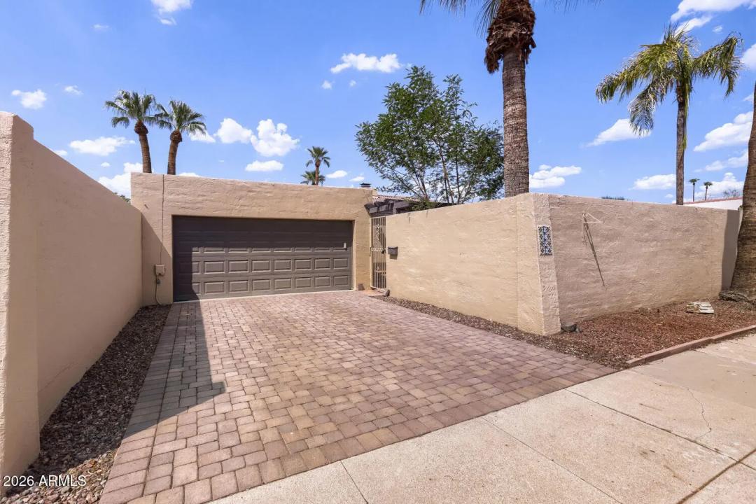 Real Estate Picture 1