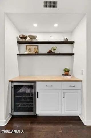 Real Estate Picture 14