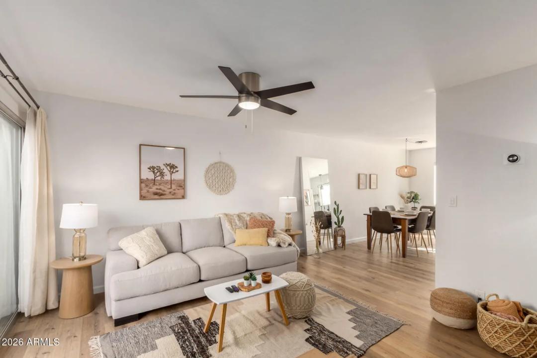 Real Estate Picture 1