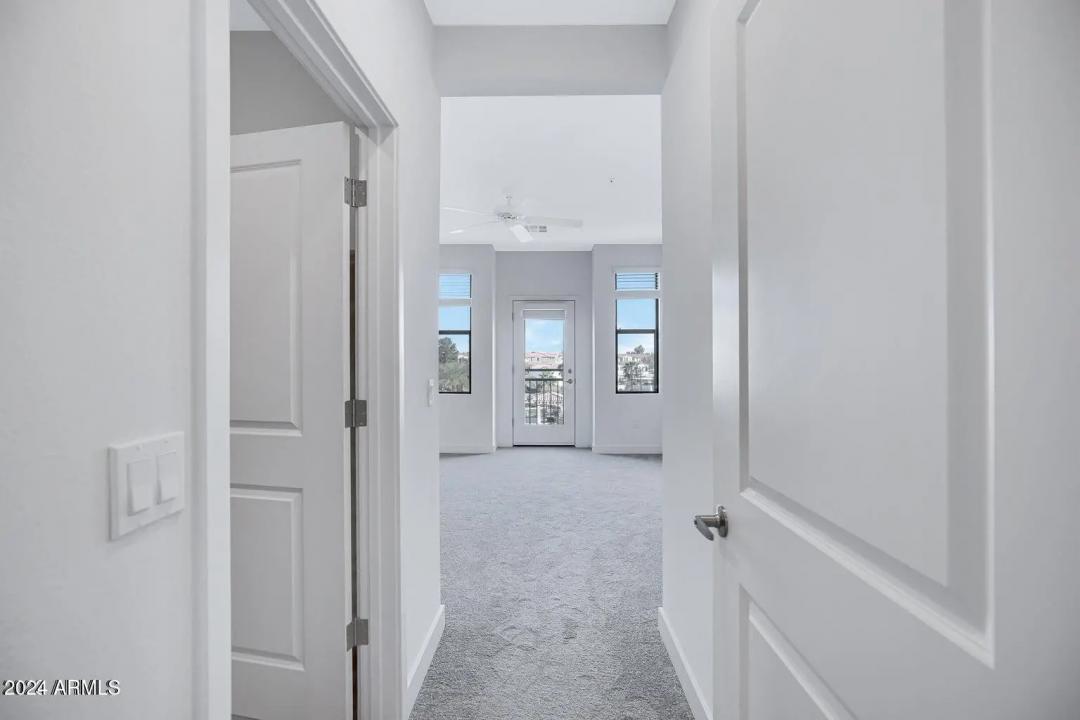 Real Estate Picture 14