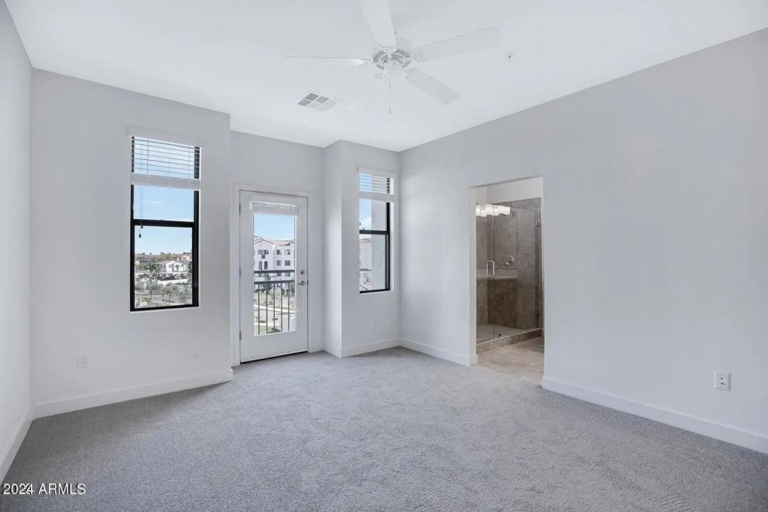Real Estate Picture 15