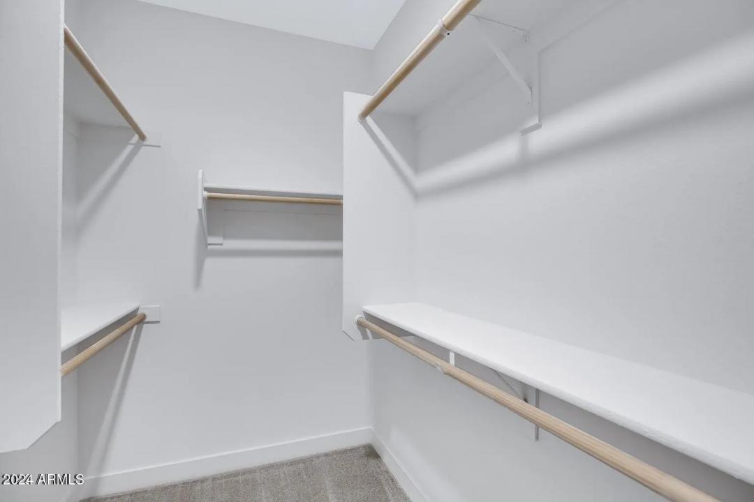 Real Estate Picture 18
