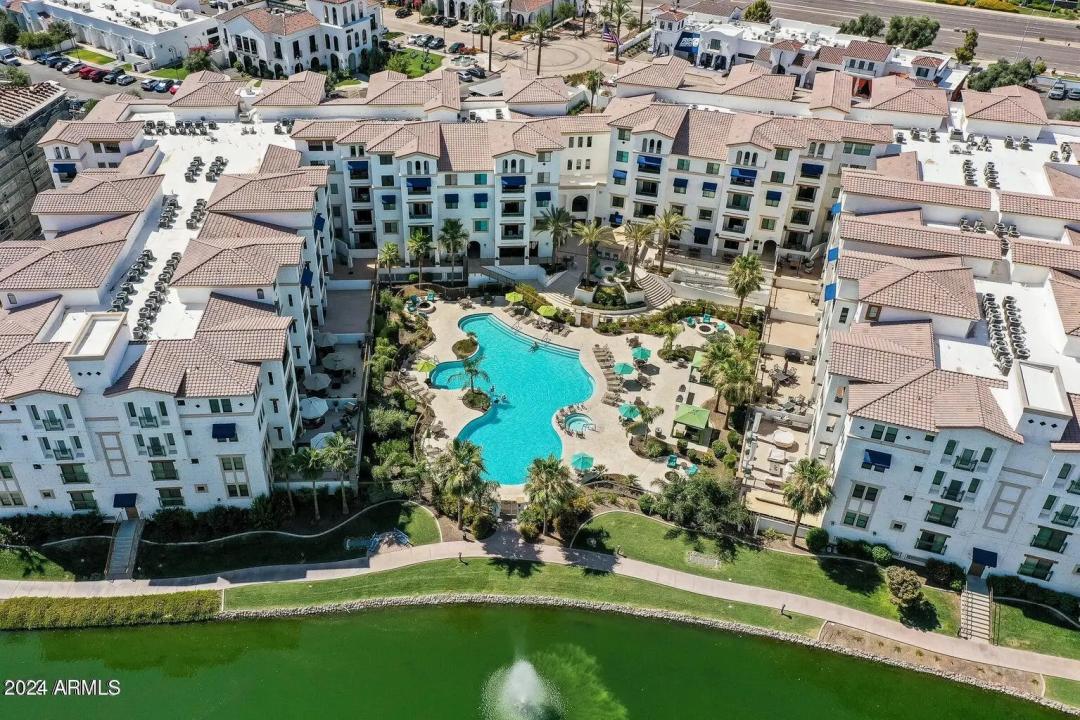 Real Estate Picture 28