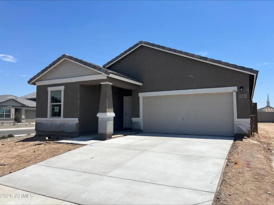 Real Estate Picture 1