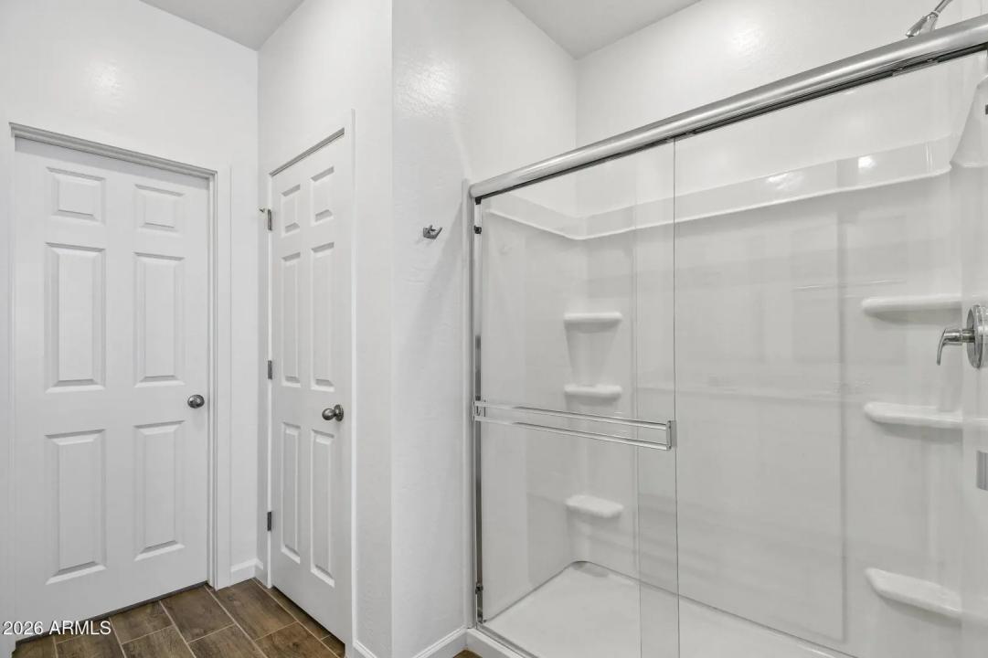 Real Estate Picture 22