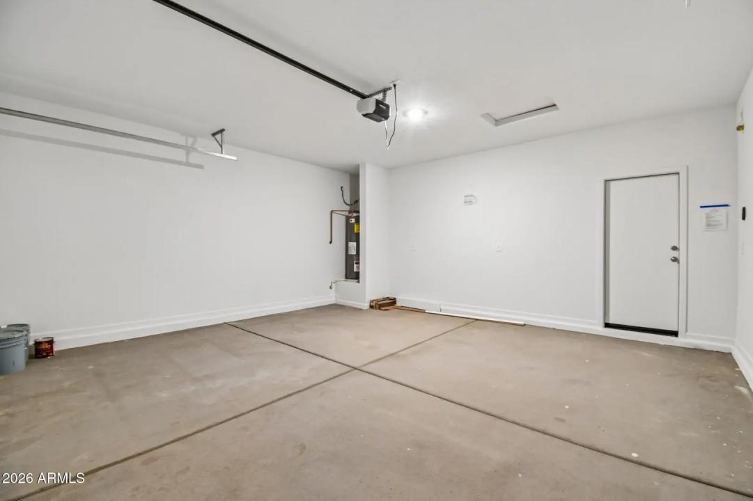 Real Estate Picture 25