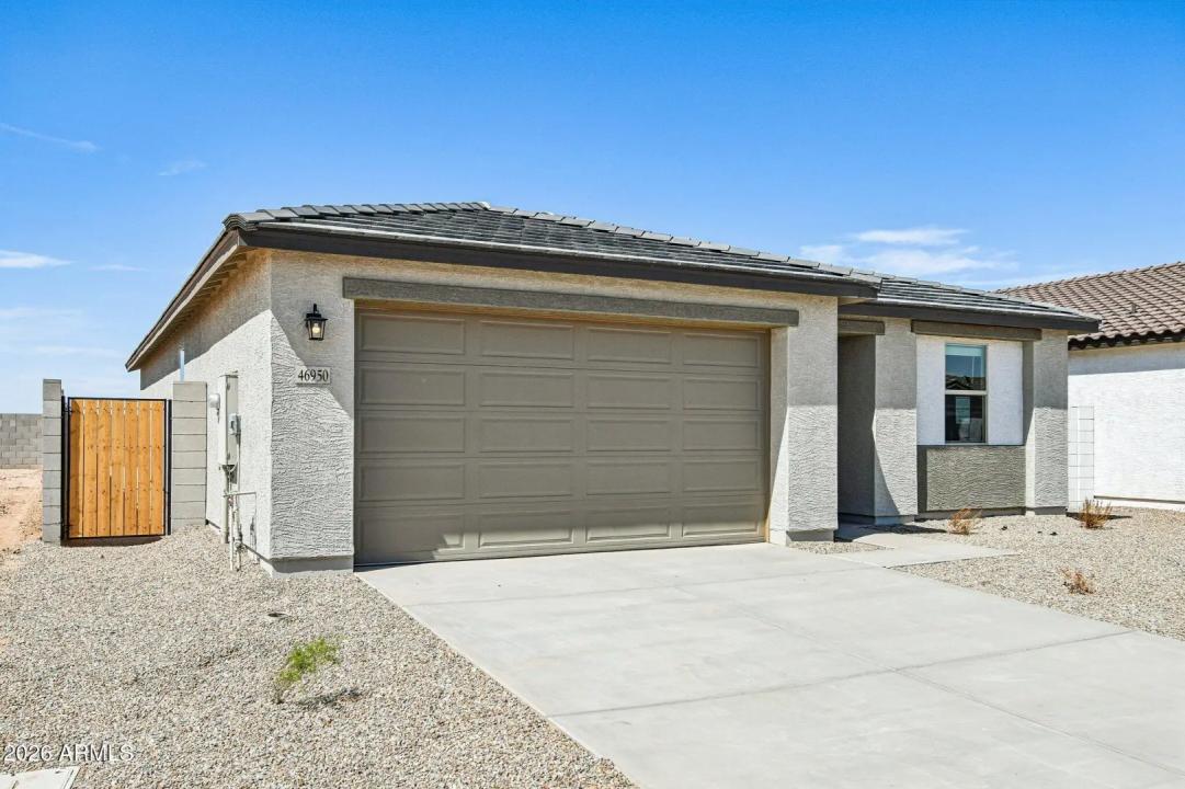 Real Estate Picture 3