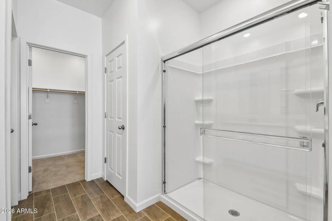 Real Estate Picture 21