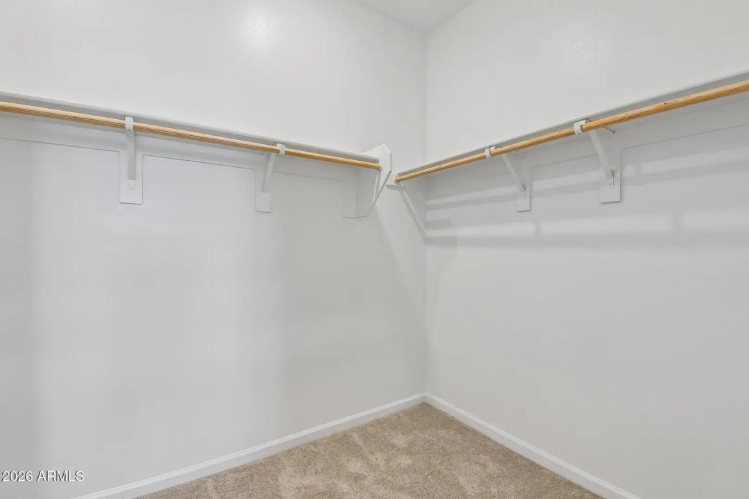 Real Estate Picture 22