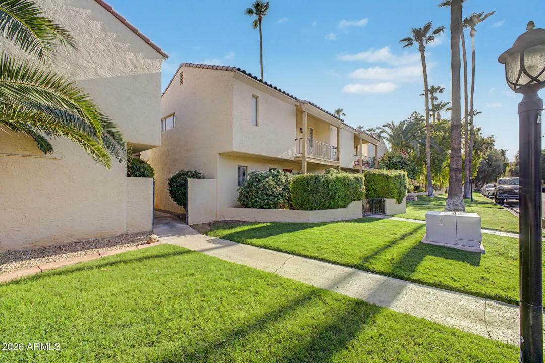 Real Estate Picture 29