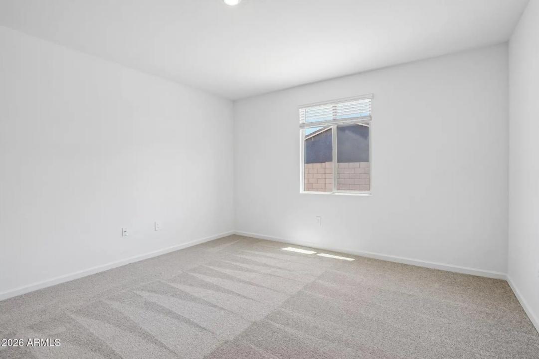 Real Estate Picture 26