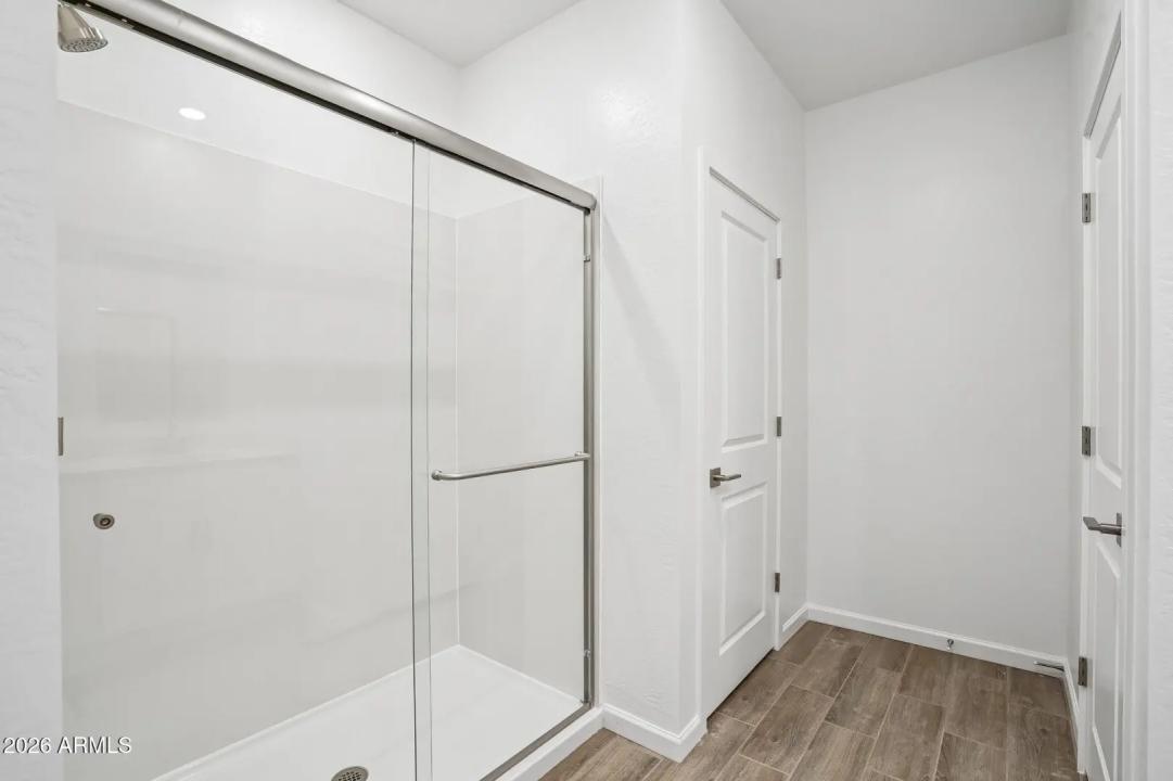 Real Estate Picture 19