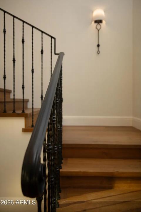 Real Estate Picture 3