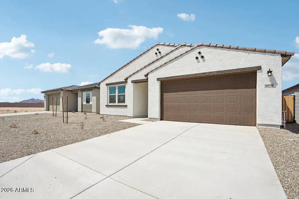 Real Estate Picture 5