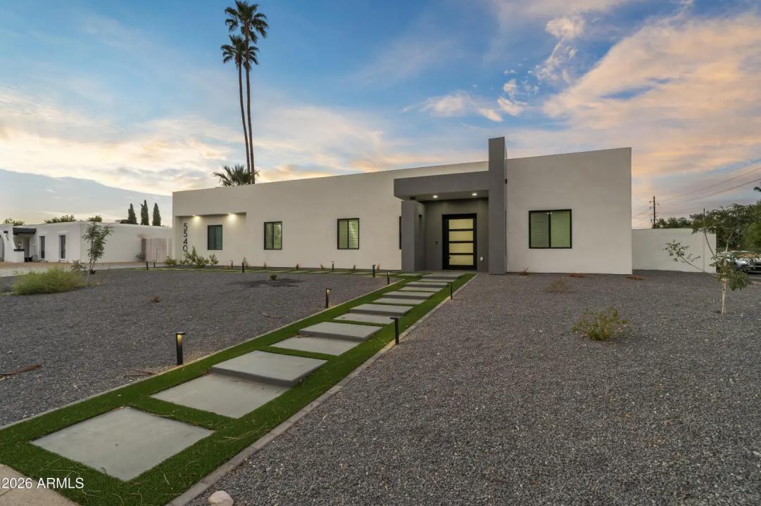 Real Estate Picture 1