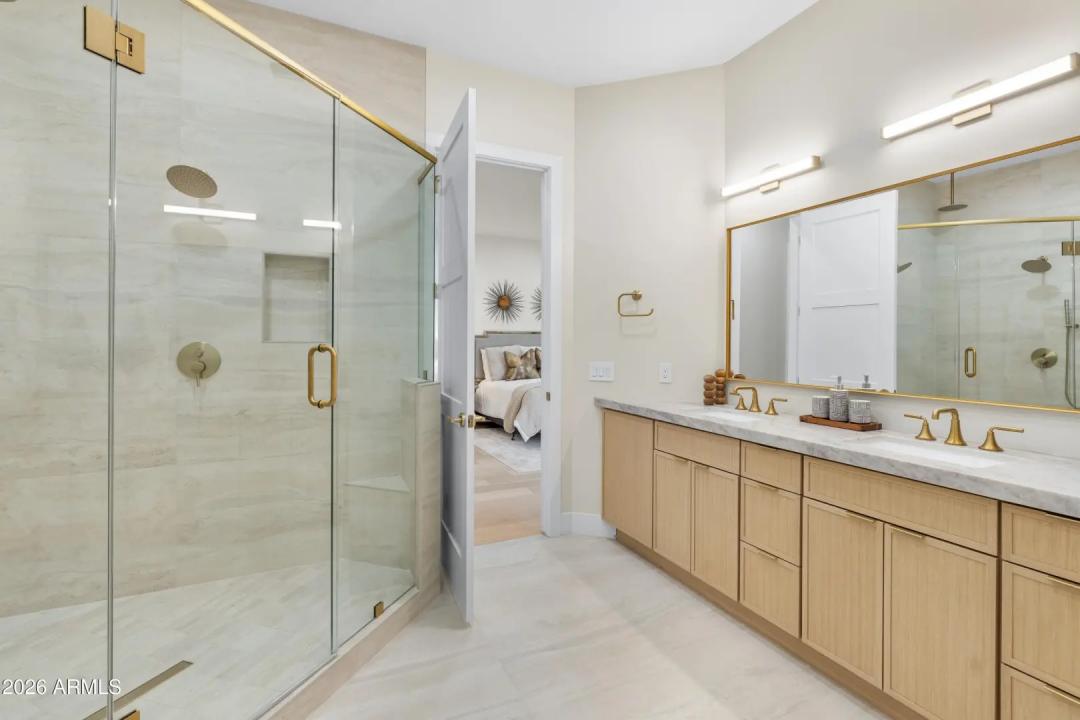 Real Estate Picture 49