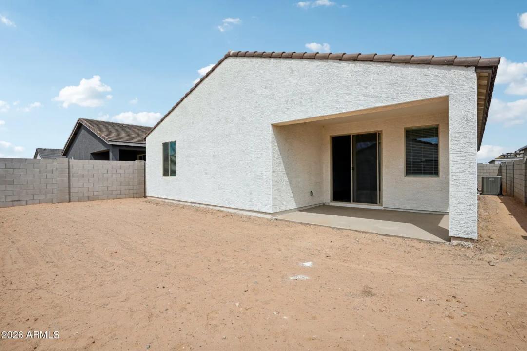 Real Estate Picture 28