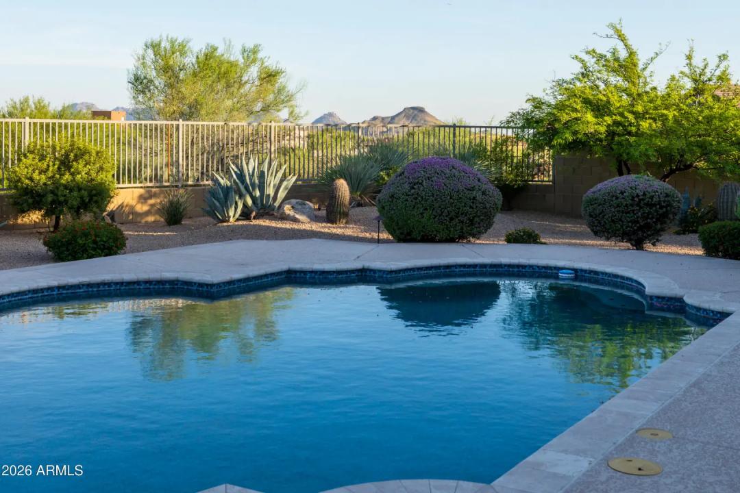 Real Estate Picture 20