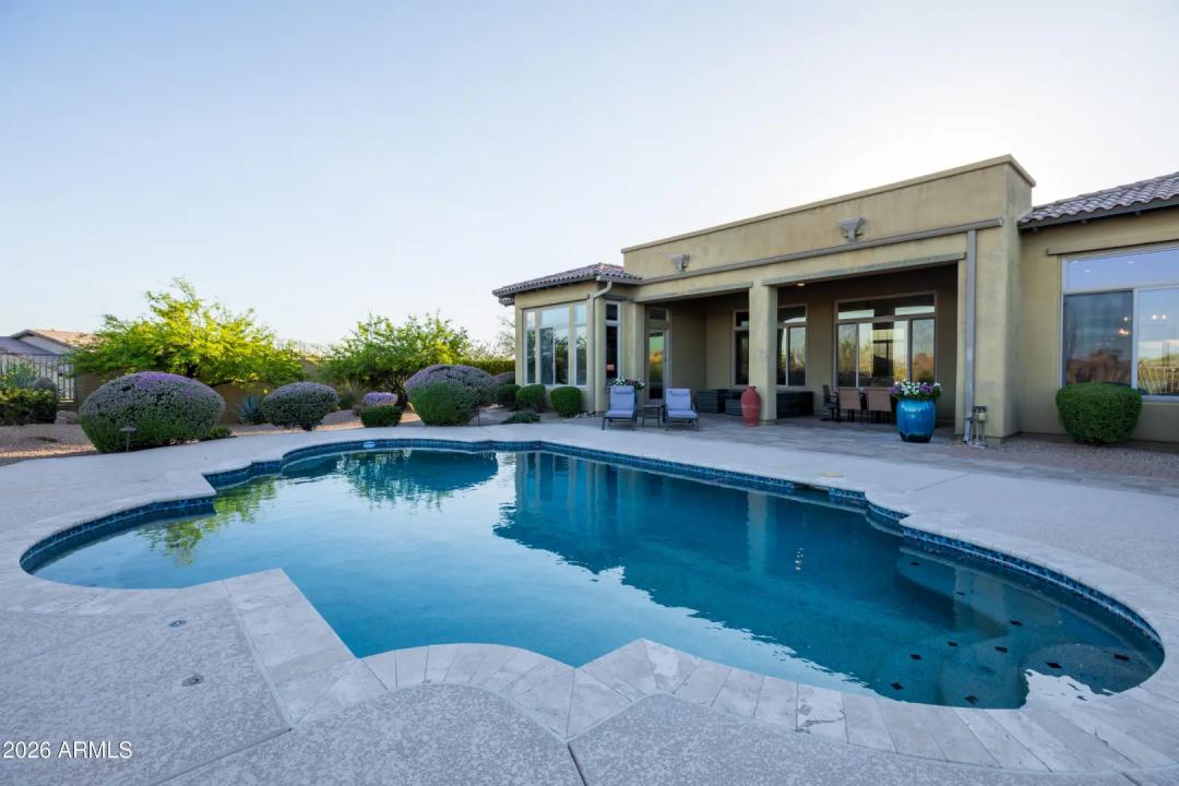 Real Estate Picture 22