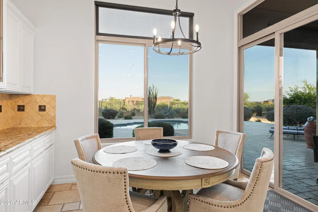 Real Estate Picture 38