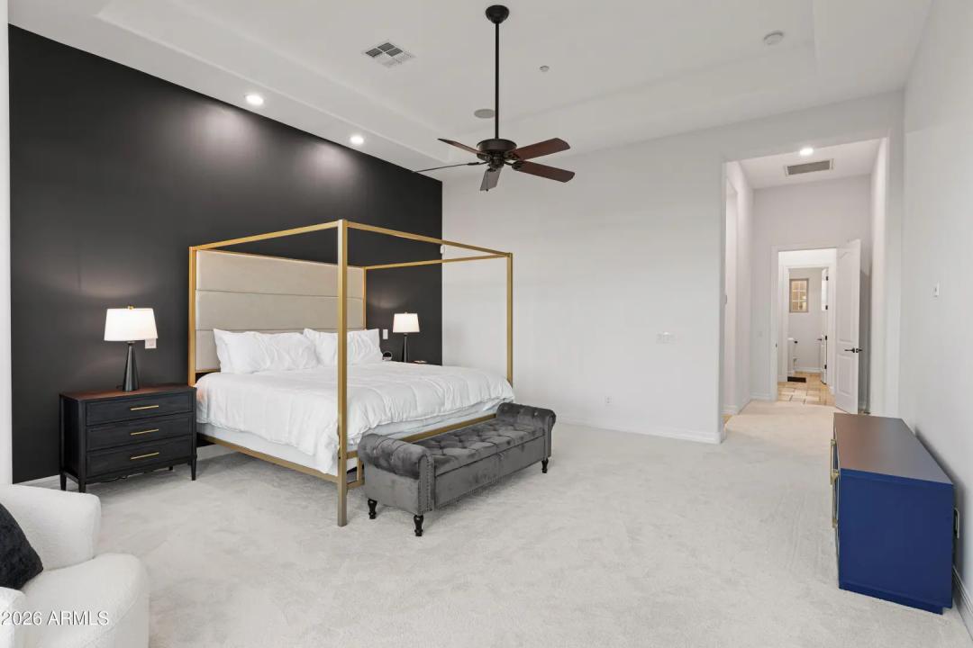 Real Estate Picture 42