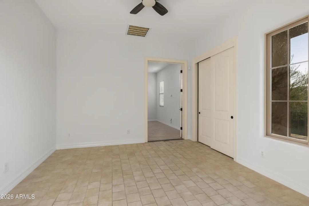 Real Estate Picture 52