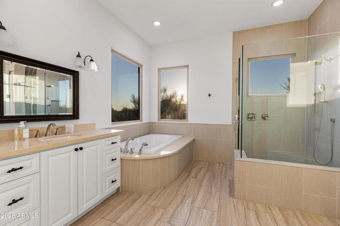 Real Estate Picture 54