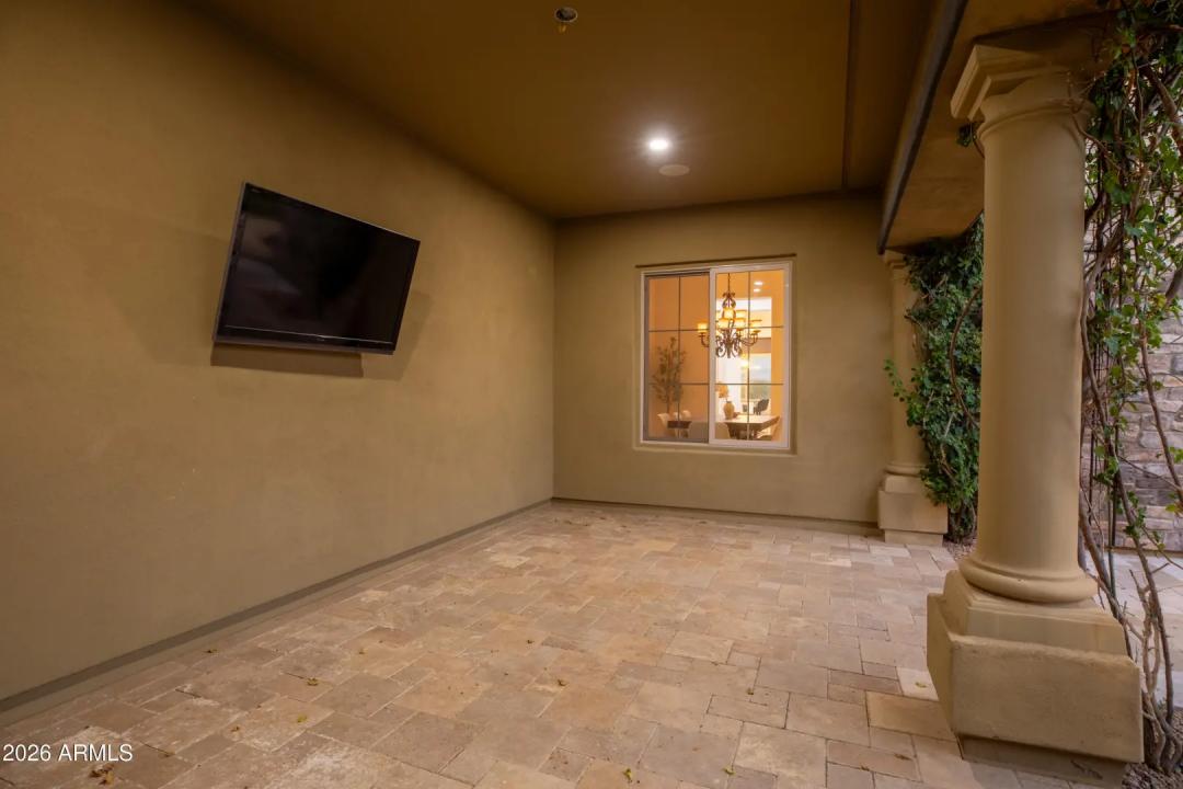 Real Estate Picture 59