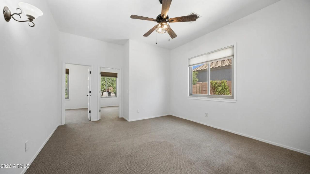 Real Estate Picture 26