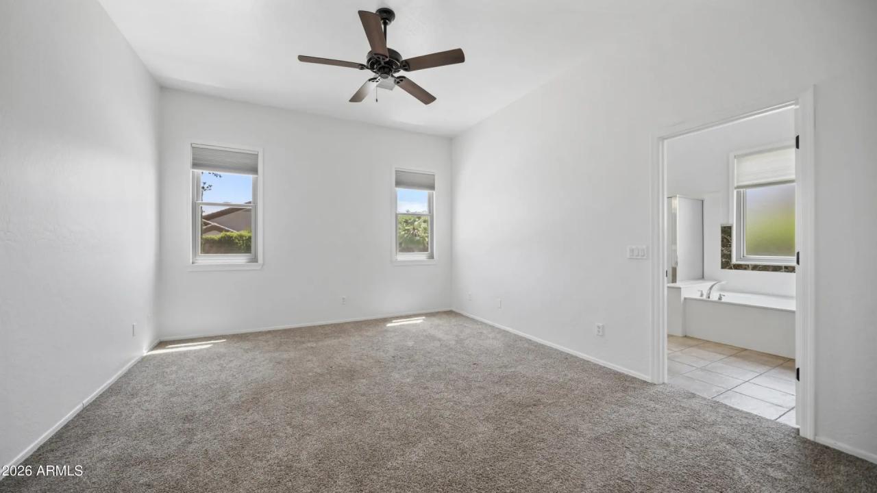 Real Estate Picture 22