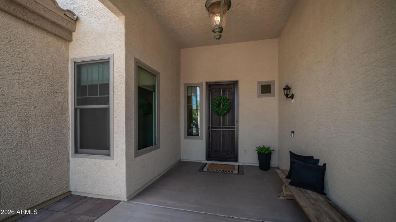 Real Estate Picture 6