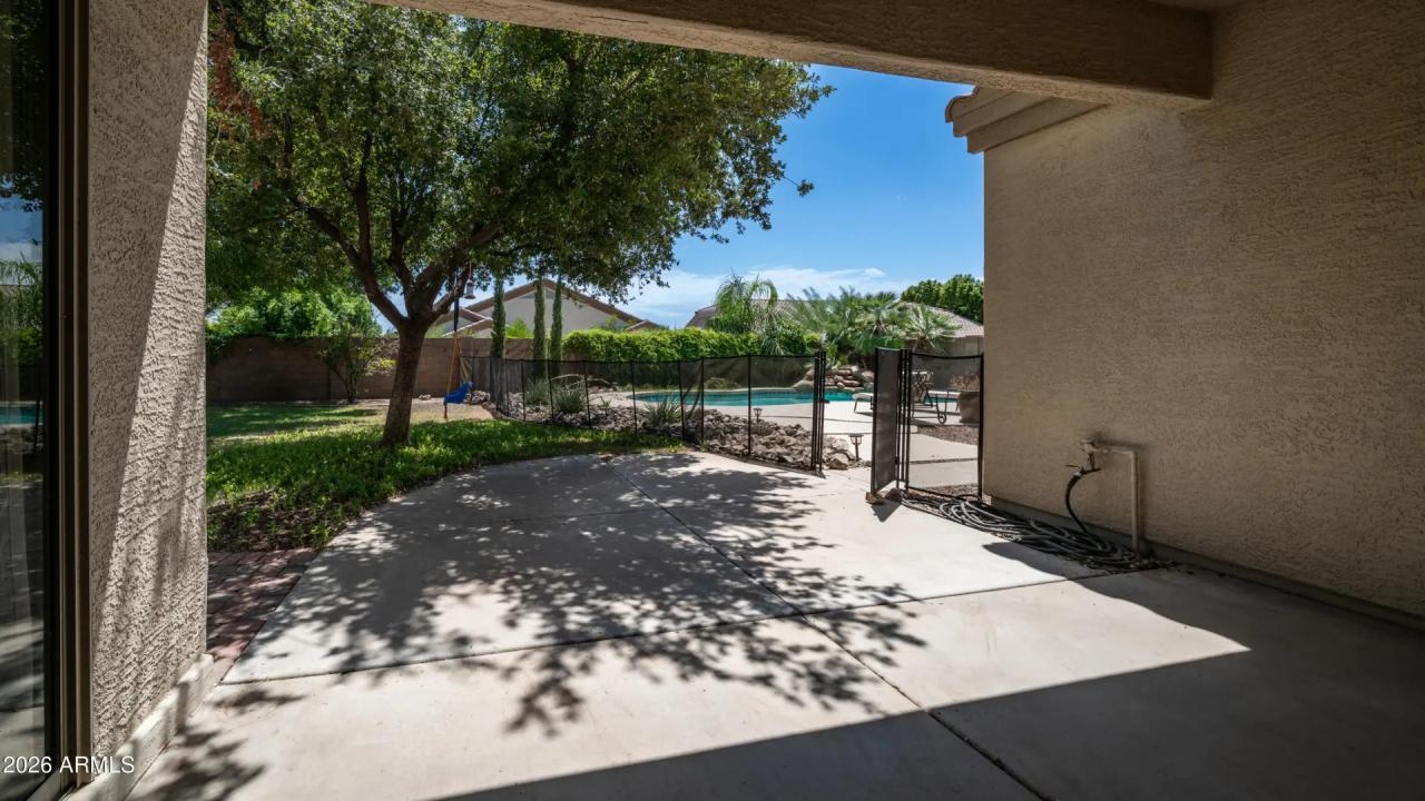 Real Estate Picture 34