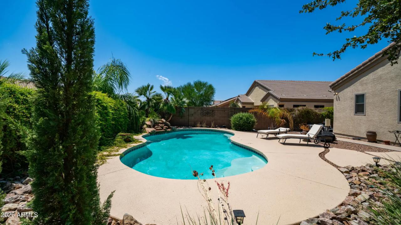 Real Estate Picture 39