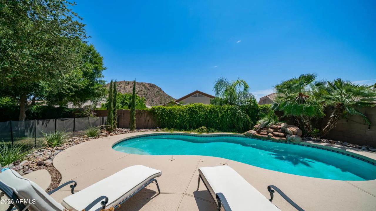 Real Estate Picture 40
