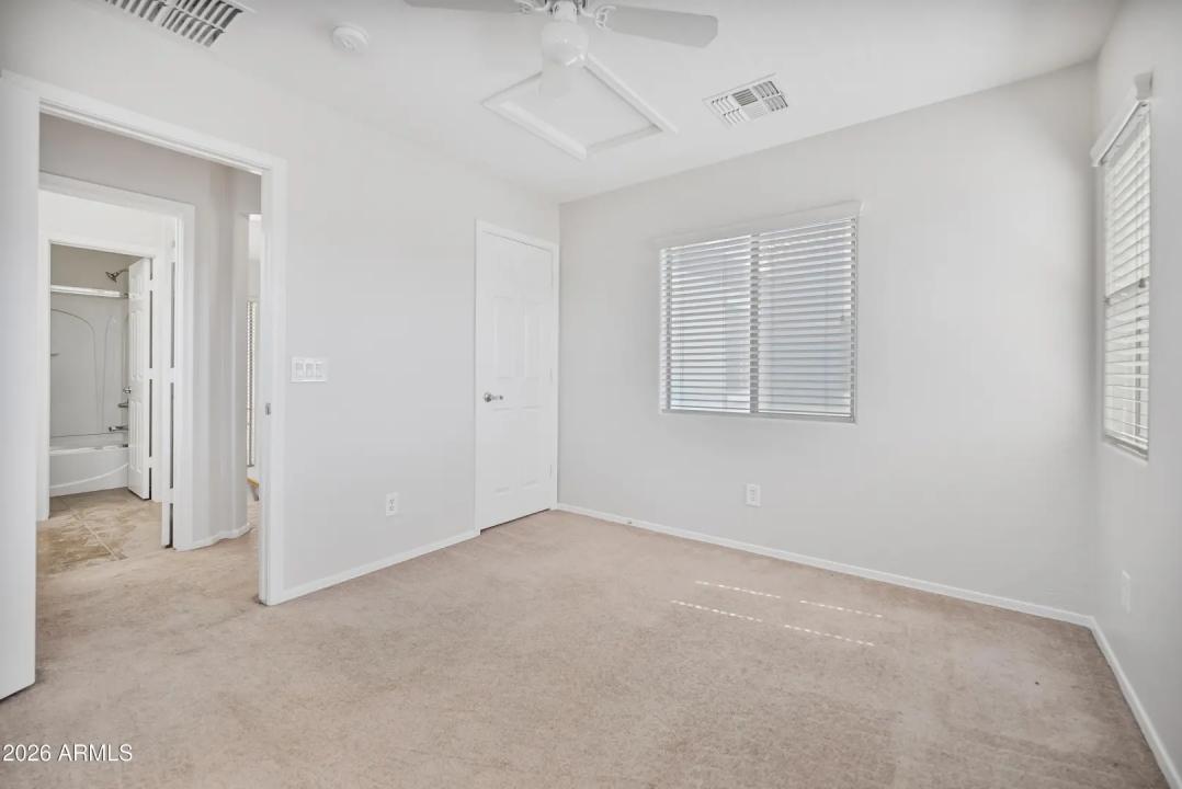 Real Estate Picture 27