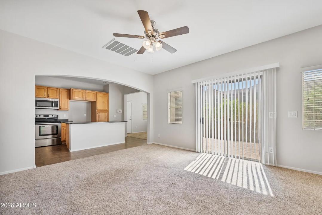 Real Estate Picture 13