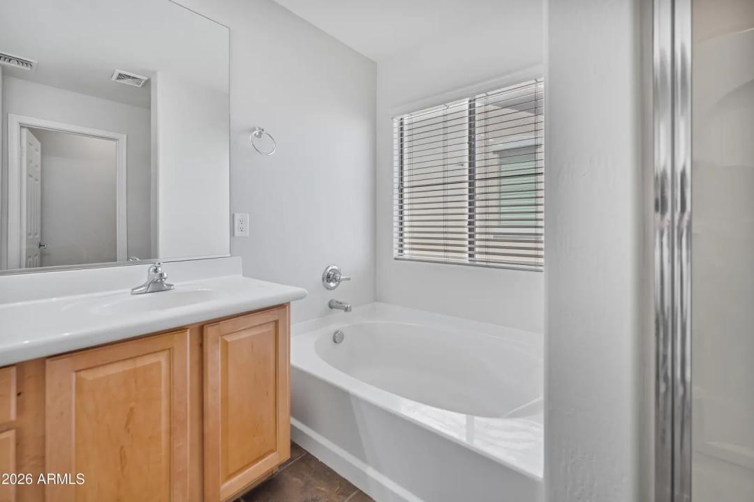 Real Estate Picture 21