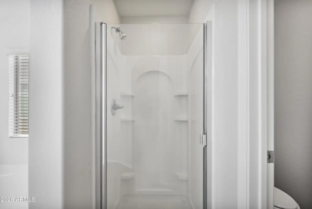 Real Estate Picture 22