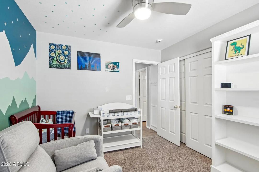 Real Estate Picture 19